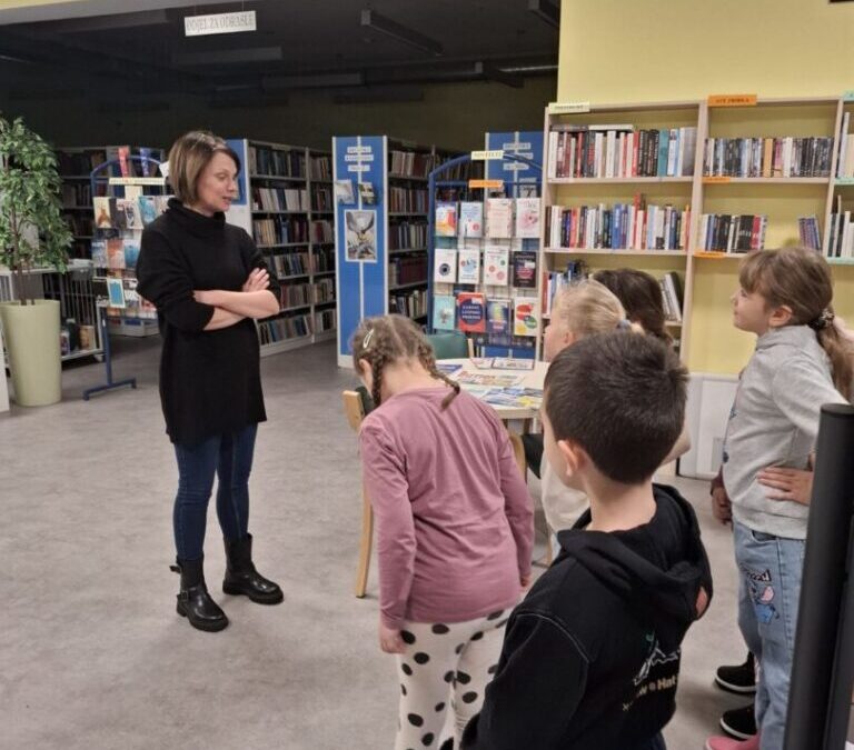 Drugaši posjetili Gradsku knjižnicu Janet Majnarich u Delnicama